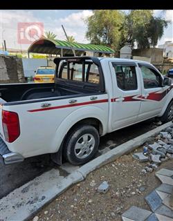 نيسان نافارا